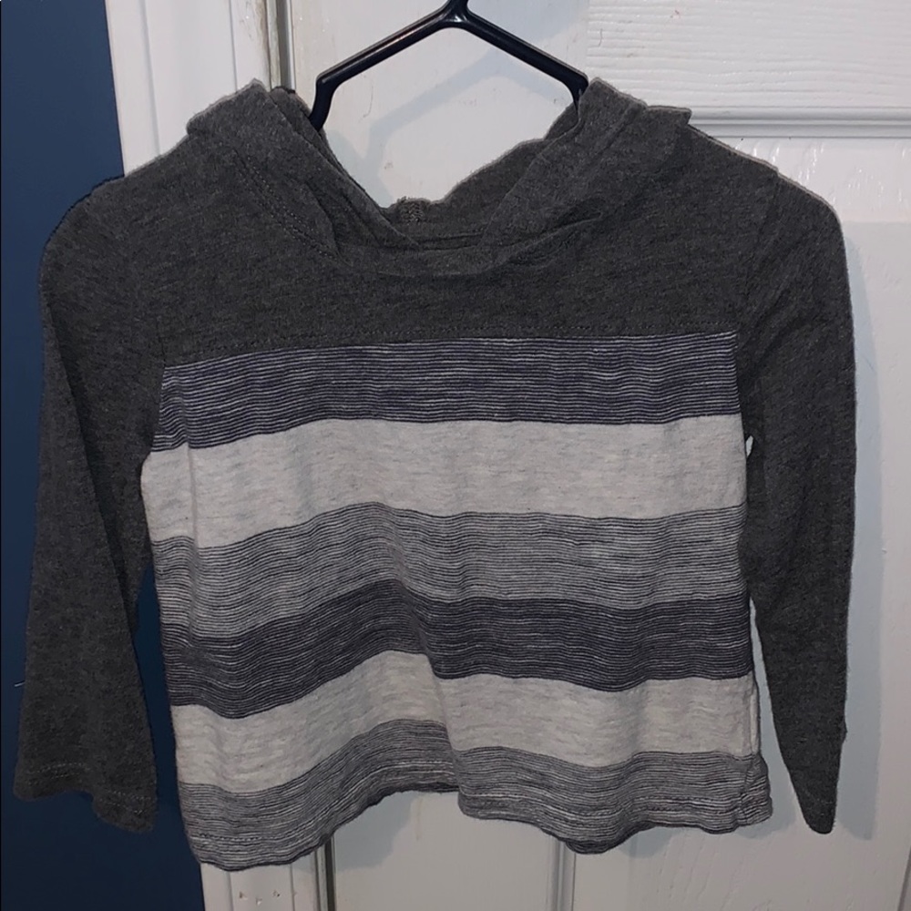 Children’s place long sleeve shirt with hood